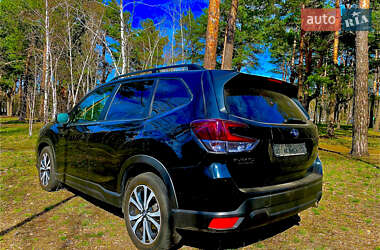 Внедорожник / Кроссовер Subaru Forester 2018 в 