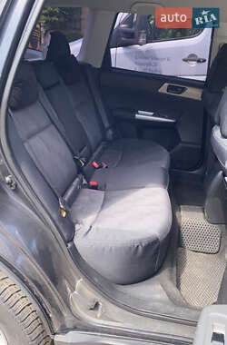 Внедорожник / Кроссовер Subaru Forester 2008 в 