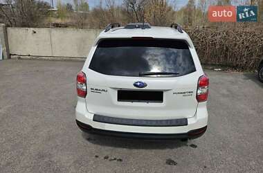 Позашляховик / Кросовер Subaru Forester 2014 в 