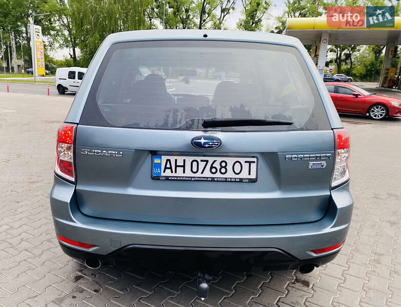 Позашляховик / Кросовер Subaru Forester 2010 в Вишневому