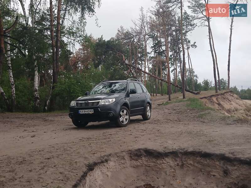 Позашляховик / Кросовер Subaru Forester 2008 в Харкові