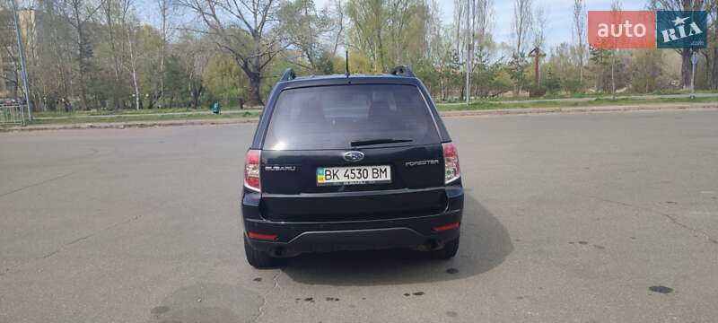 Внедорожник / Кроссовер Subaru Forester 2008 в Киеве