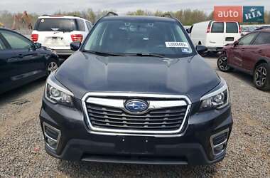 Позашляховик / Кросовер Subaru Forester 2019 в 