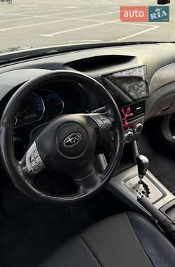 Внедорожник / Кроссовер Subaru Forester 2008 в 