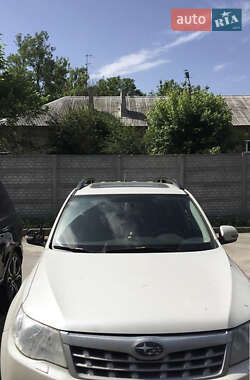 Позашляховик / Кросовер Subaru Forester 2012 в Добропіллі