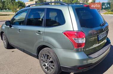 Внедорожник / Кроссовер Subaru Forester 2014 в 