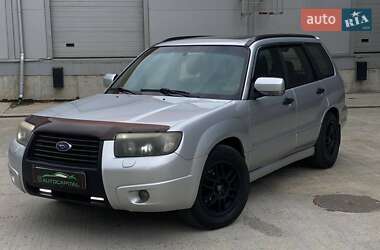 Позашляховик / Кросовер Subaru Forester 2006 в Києві