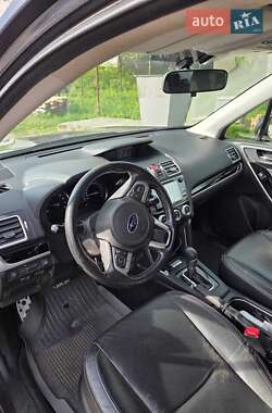 Позашляховик / Кросовер Subaru Forester 2016 в 