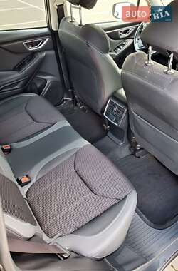 Внедорожник / Кроссовер Subaru Forester 2018 в 