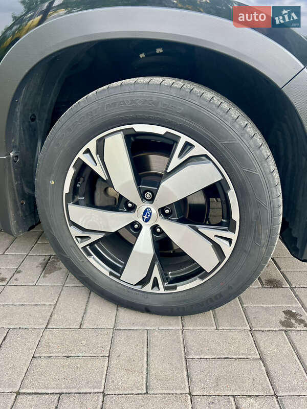 Внедорожник / Кроссовер Subaru Forester 2018 в Киеве