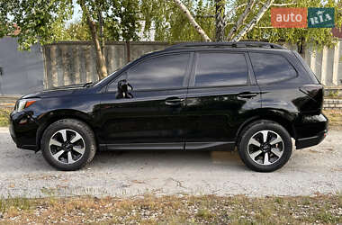 Позашляховик / Кросовер Subaru Forester 2016 в 