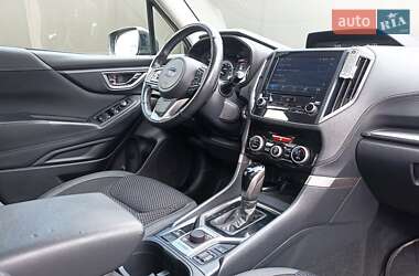 Внедорожник / Кроссовер Subaru Forester 2018 в 