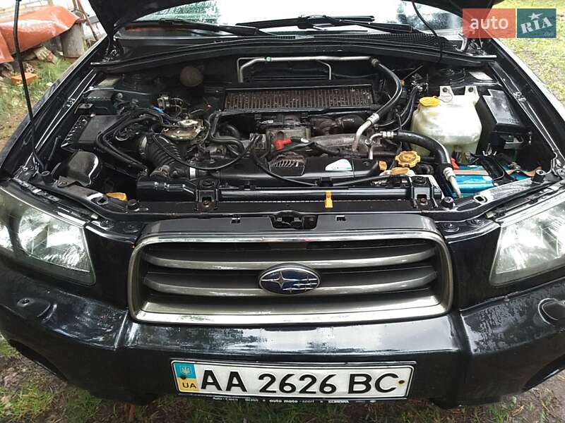 Позашляховик / Кросовер Subaru Forester 2005 в Києві
