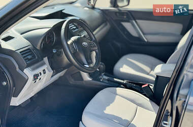 Позашляховик / Кросовер Subaru Forester 2013 в 