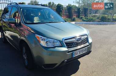 Внедорожник / Кроссовер Subaru Forester 2014 в 