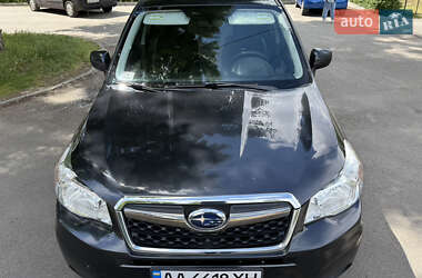 Внедорожник / Кроссовер Subaru Forester 2015 в 