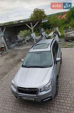 Внедорожник / Кроссовер Subaru Forester 2018 в 