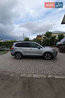 Внедорожник / Кроссовер Subaru Forester 2018 в 