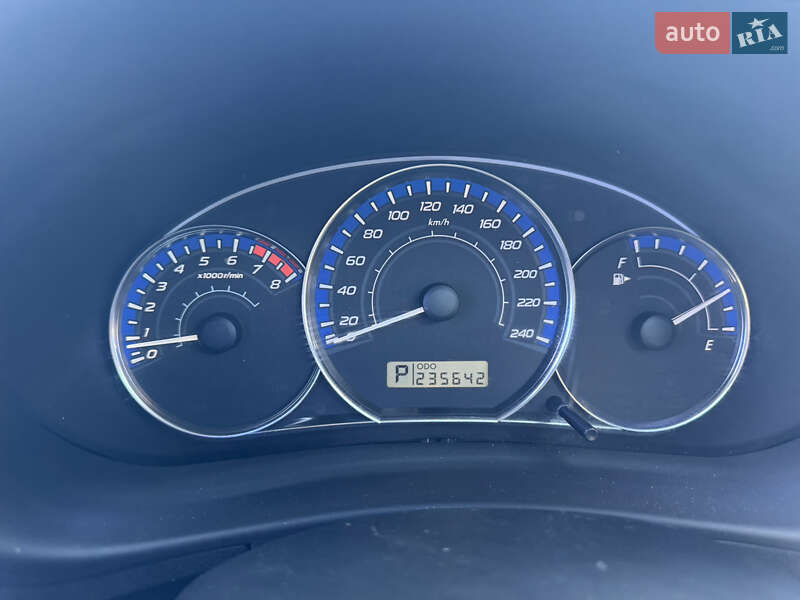 Позашляховик / Кросовер Subaru Forester 2010 в Дніпрі