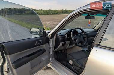 Внедорожник / Кроссовер Subaru Forester 2003 в 