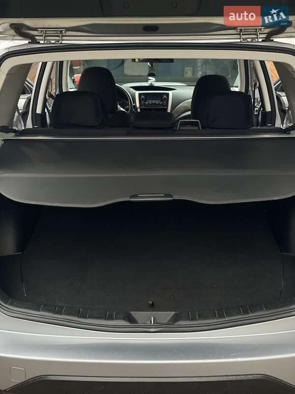 Позашляховик / Кросовер Subaru Forester 2011 в Бібрці