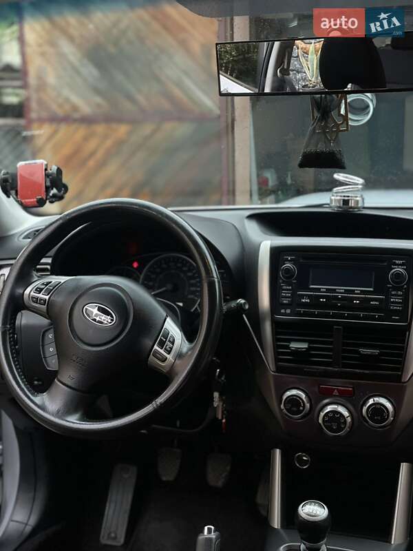 Позашляховик / Кросовер Subaru Forester 2011 в Бібрці