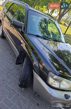 Позашляховик / Кросовер Subaru Forester 2004 в 