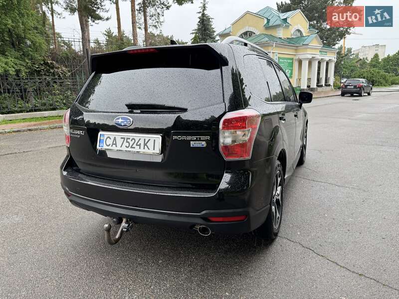 Внедорожник / Кроссовер Subaru Forester 2015 в Умани