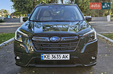 Внедорожник / Кроссовер Subaru Forester 2022 в 