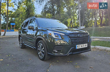 Внедорожник / Кроссовер Subaru Forester 2022 в 