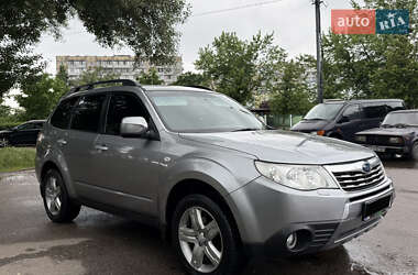 Внедорожник / Кроссовер Subaru Forester 2008 в 