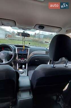 Внедорожник / Кроссовер Subaru Forester 2011 в 