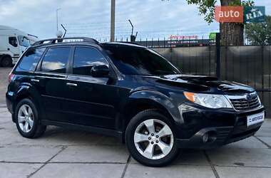 Позашляховик / Кросовер Subaru Forester 2008 в Києві