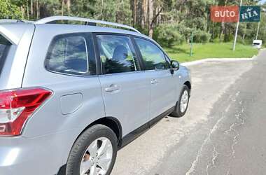 Внедорожник / Кроссовер Subaru Forester 2014 в 
