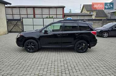 Внедорожник / Кроссовер Subaru Forester 2018 в 