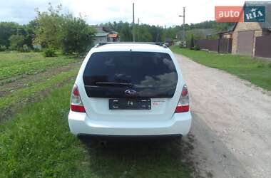 Внедорожник / Кроссовер Subaru Forester 2006 в 