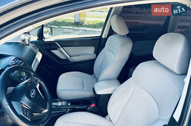 Внедорожник / Кроссовер Subaru Forester 2013 в 