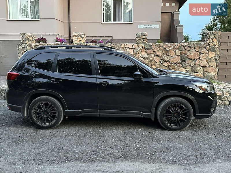 Внедорожник / Кроссовер Subaru Forester 2018 в Днепре