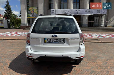Внедорожник / Кроссовер Subaru Forester 2010 в 