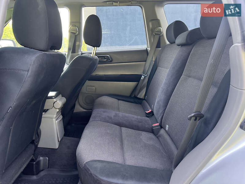 Внедорожник / Кроссовер Subaru Forester 2006 в Харькове