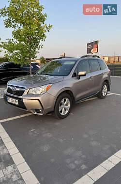 Внедорожник / Кроссовер Subaru Forester 2015 в 