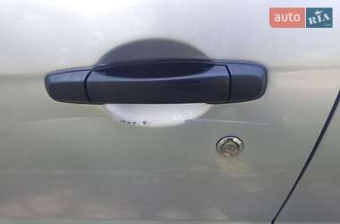 Внедорожник / Кроссовер Subaru Forester 2003 в 