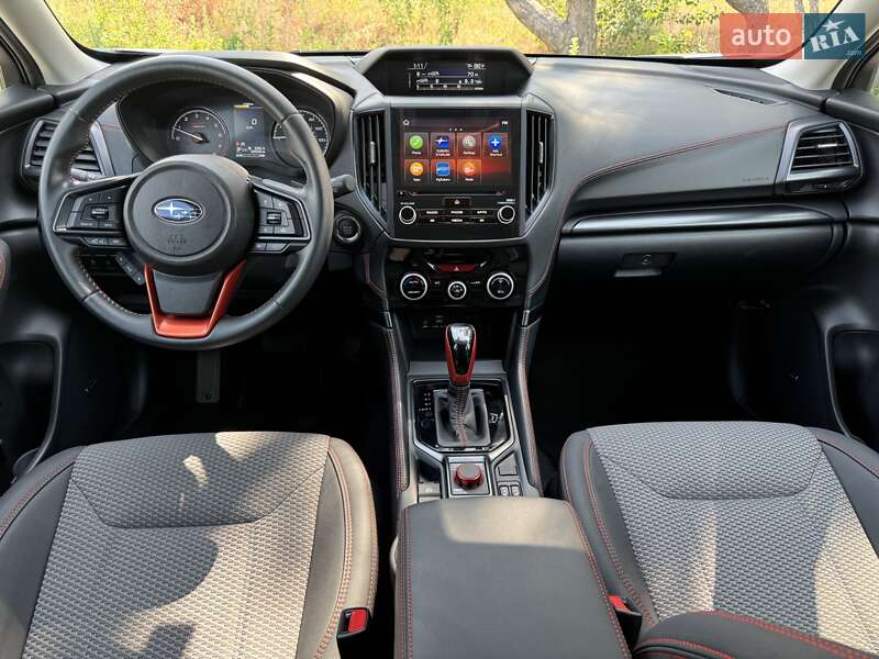Позашляховик / Кросовер Subaru Forester 2023 в Дніпрі