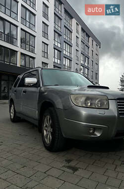 Внедорожник / Кроссовер Subaru Forester 2006 в 