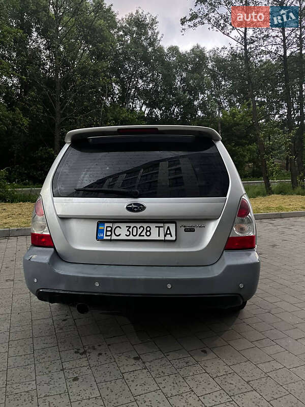 Внедорожник / Кроссовер Subaru Forester 2006 в Львове