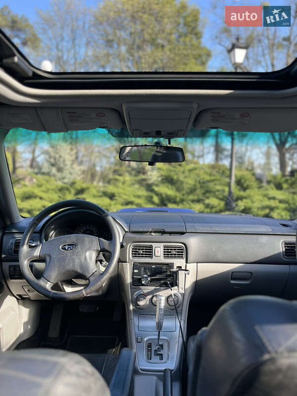 Позашляховик / Кросовер Subaru Forester 2003 в Києві