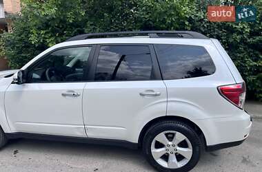 Внедорожник / Кроссовер Subaru Forester 2011 в 