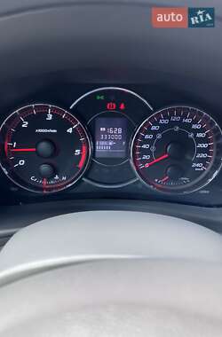Внедорожник / Кроссовер Subaru Forester 2011 в 