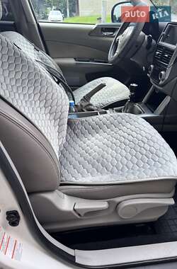 Внедорожник / Кроссовер Subaru Forester 2011 в 