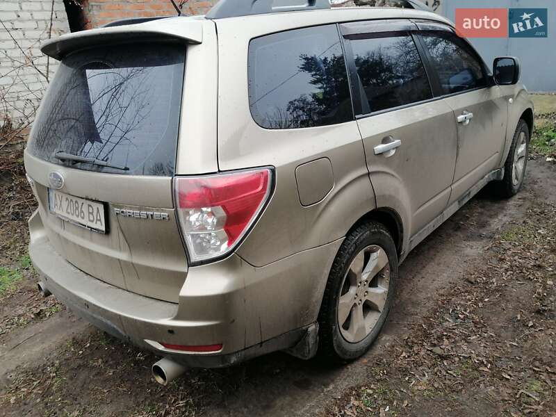 Позашляховик / Кросовер Subaru Forester 2008 в Харкові